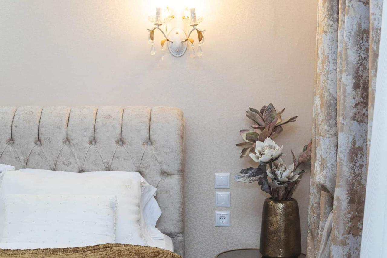 Goldenspace Exquisite Suite Near The Port Volos Exterior photo