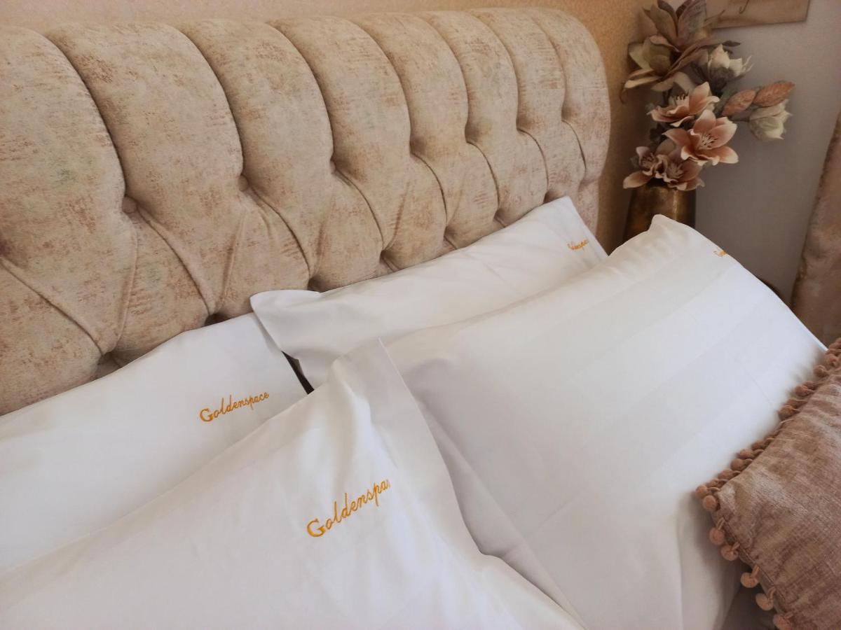 Goldenspace Exquisite Suite Near The Port Volos Exterior photo